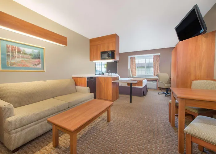Microtel Inn & Suites
