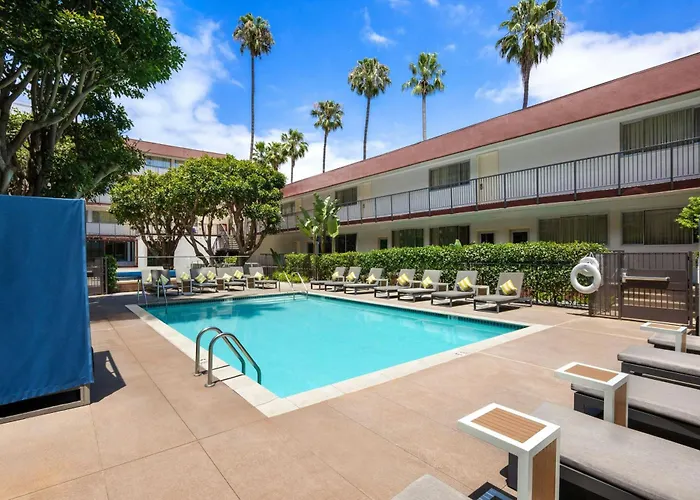 Fairfield Inn & Suites By Marriott Los Angeles Lax/El Segundo