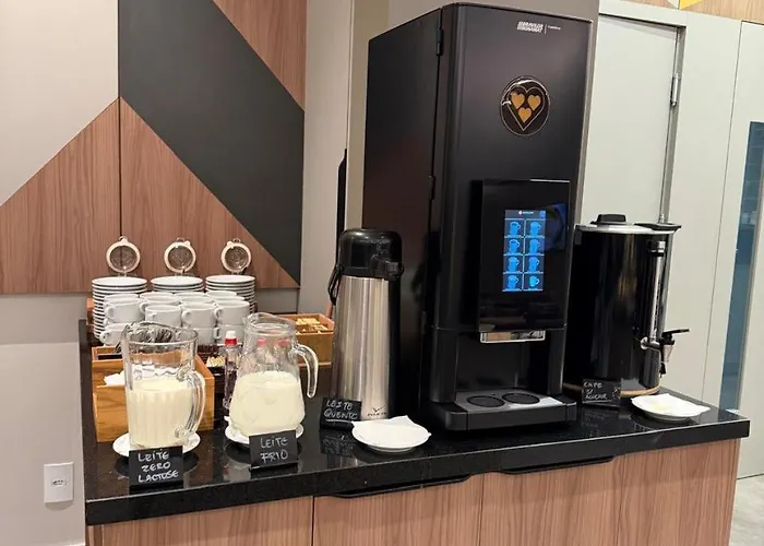 Mogano Business Hotel- Eletroposto