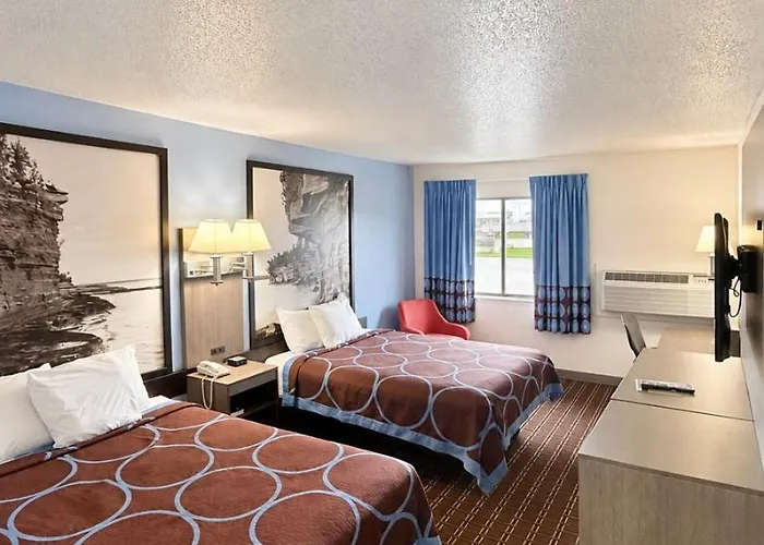 Super 8 By Wyndham Wisconsin Dells
