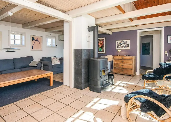 10 Person Holiday Home In Blavand
