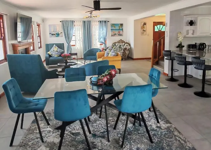 Misty Waves Boutique Hotel