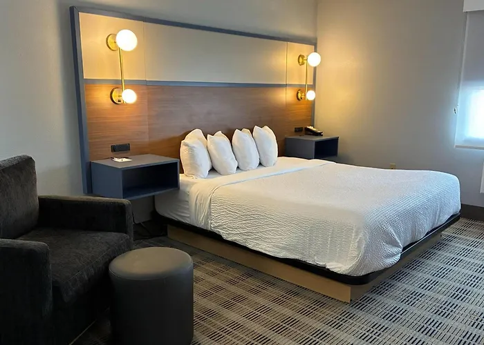 Americinn By Wyndham Holland Mi