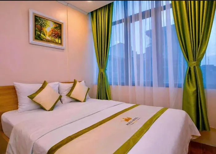 Royal Hotel
