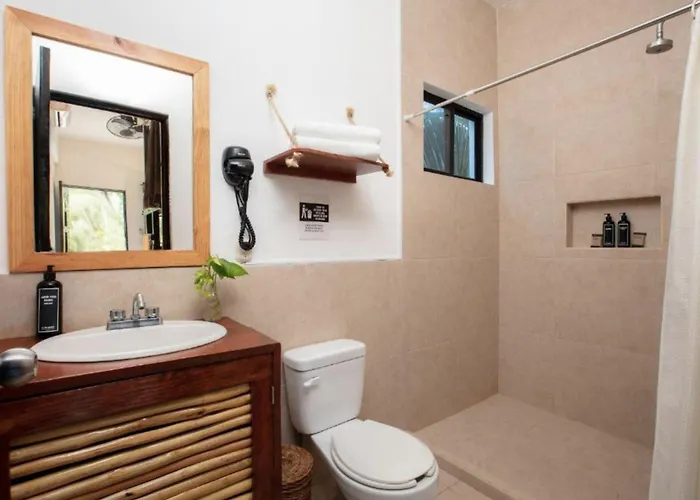 Che Holbox Hostel & Bar Adults Only