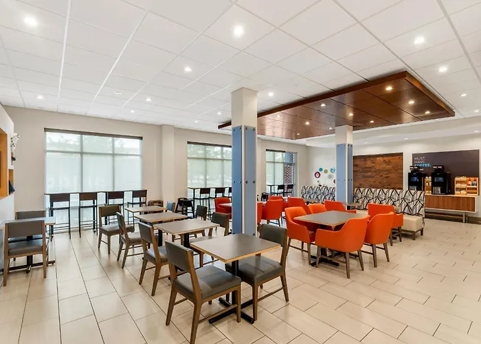 Holiday Inn Express & Suites St. Louis - Chesterfield By Ihg