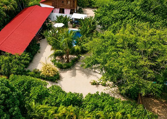 Cabanas Lamaite
