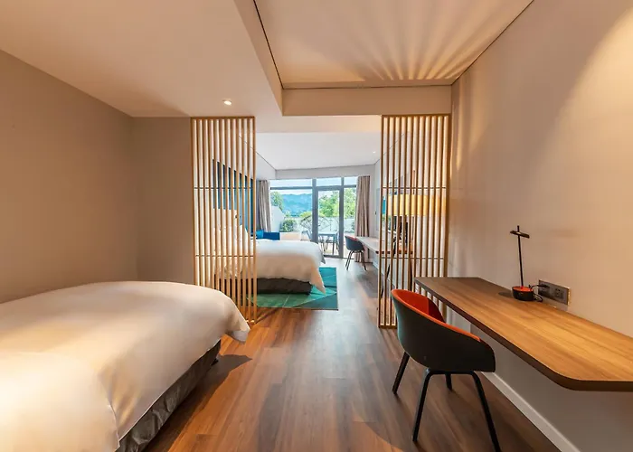 Holiday Inn Express Yichang Riverside By Ihg