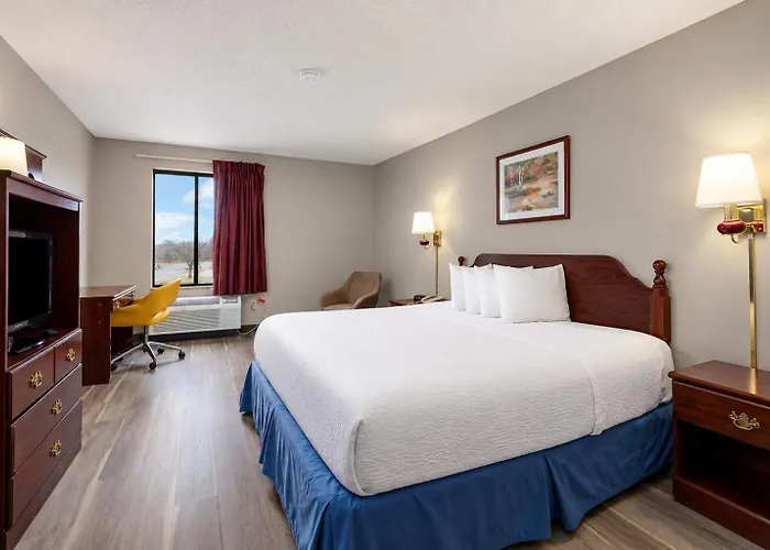 Days Inn By Wyndham Battlefield Rd/Hwy 65