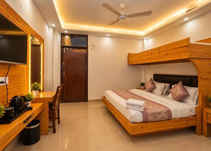 Hotel Yes Boss - Walking Distance New Delhi Railway Station