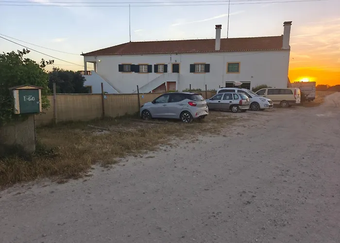 Hotéis baratos em Vila Nova de Milfontes