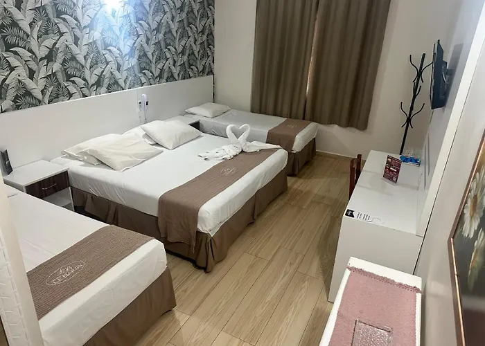Charles Hotel