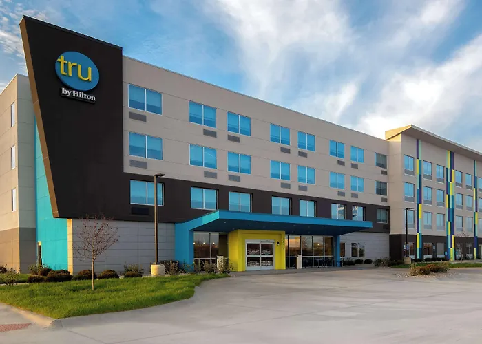 Tru By Hilton Anderson