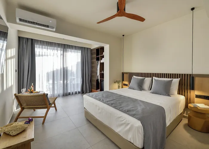 Aristoteles Holiday Hotel And Spa