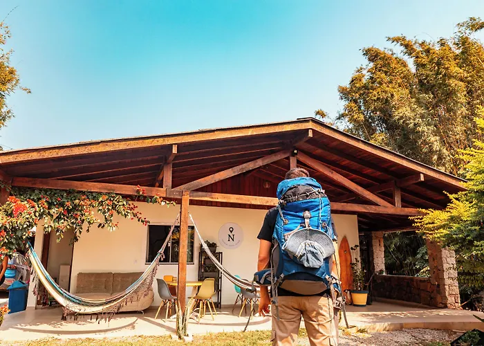 Nomades Riverside - Adventure Hostels & Coworking