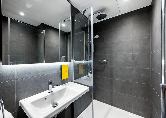 Staycity Aparthotels Frankfurt Airport