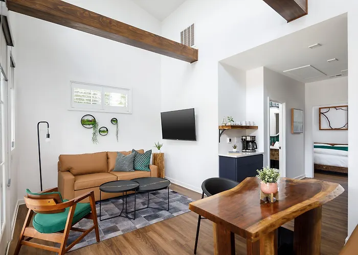 The Station By Compo Hotels