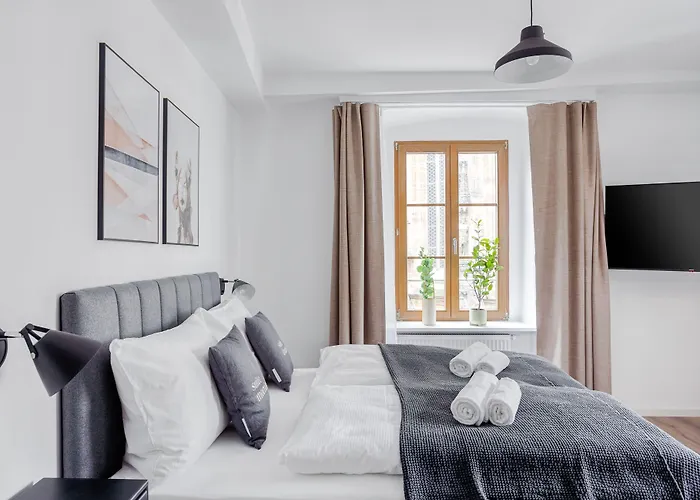 limehome Zwickau Hauptmarkt