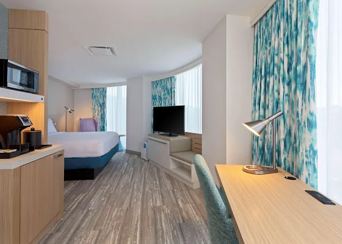 Hilton Garden Inn Boston Brookline, Ma