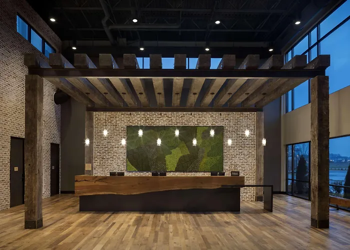 Embassy Suites By Hilton Bowling Green