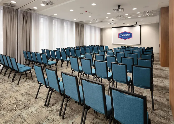 Hampton By Hilton Lodz City Center