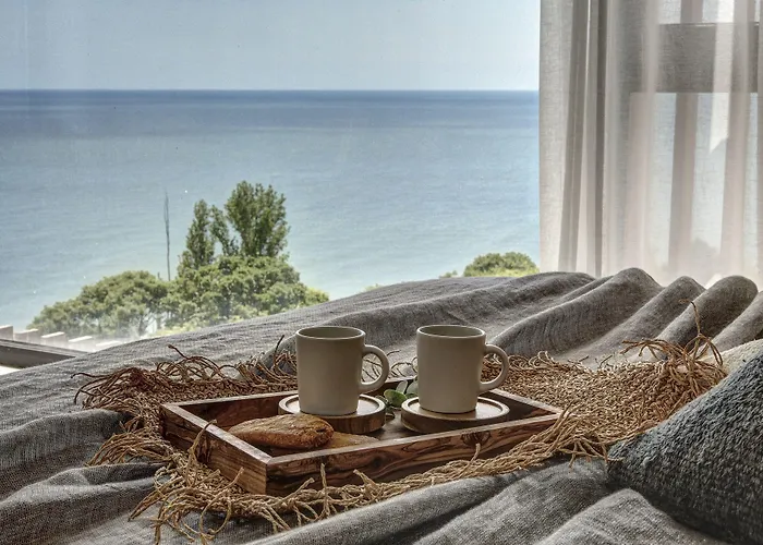 Umani Hotel - Free Beach - Free Parking