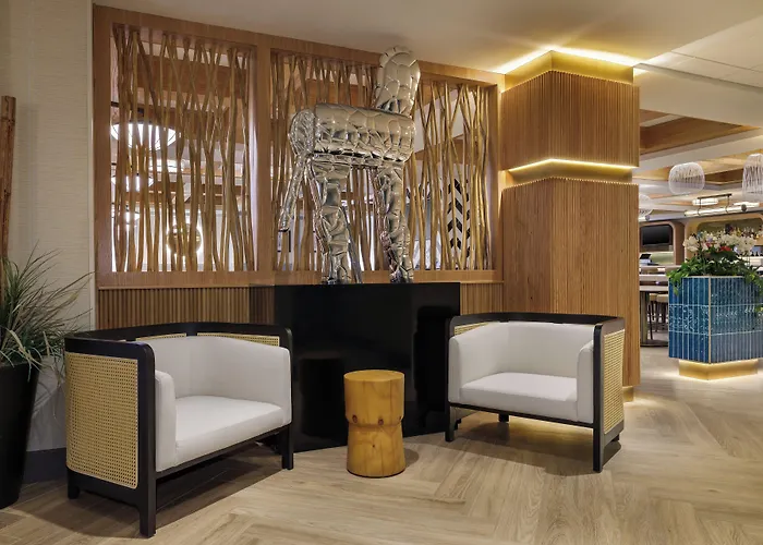 Hotel Indigo Detroit North - Troy By Ihg