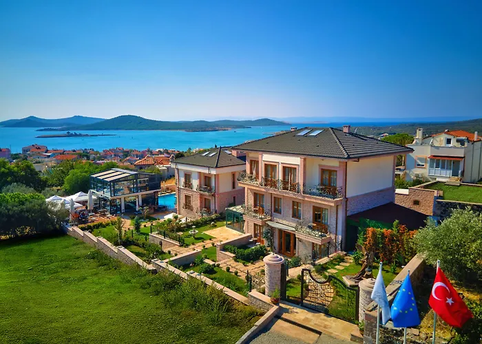 Cunda Baradiel Hotel