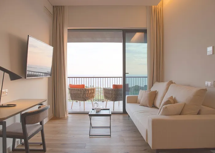 Sines Sea View Business&Leisure Hotel