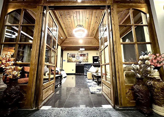 Silver Cloud Hotel