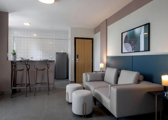 Lym Flat Hotel