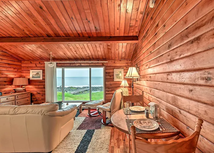 Waterfront Sekiu Escape - 9 Mi To Neah Bay!