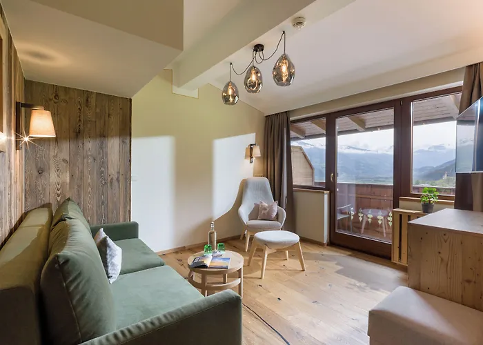 Hotel Waldfriede - Der Logenplatz im Zillertal