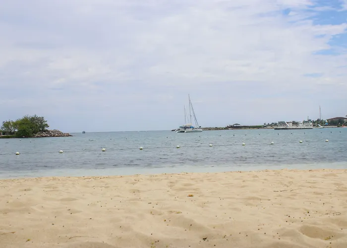 Fisherman Point Beach Resort