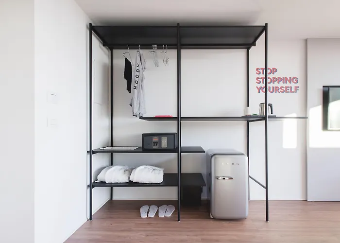 Hoody Active & Happiness Hotel