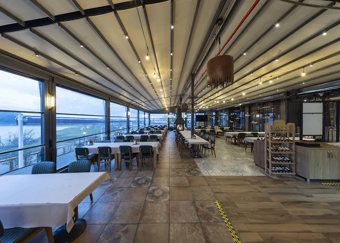 Nehir Hotel Kesan