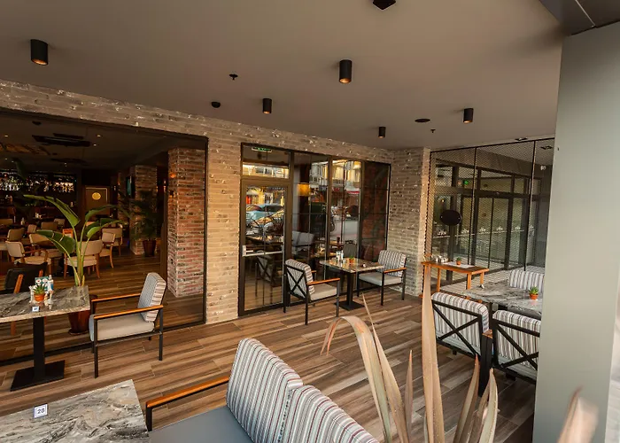 Levor Hotel