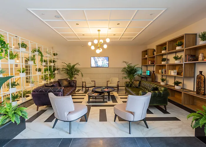 Levor Hotel
