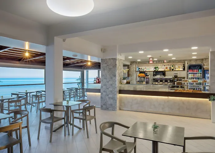 Hotel Tirreno