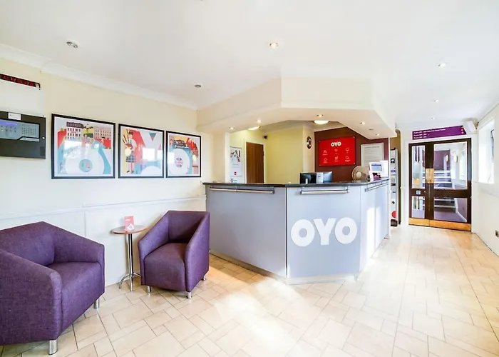 Oyo Lakeside Haydock Hotel, St Helens, A580 East Lancs, Garswood Old Road