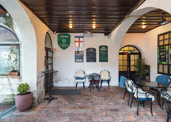 Turn Hostel