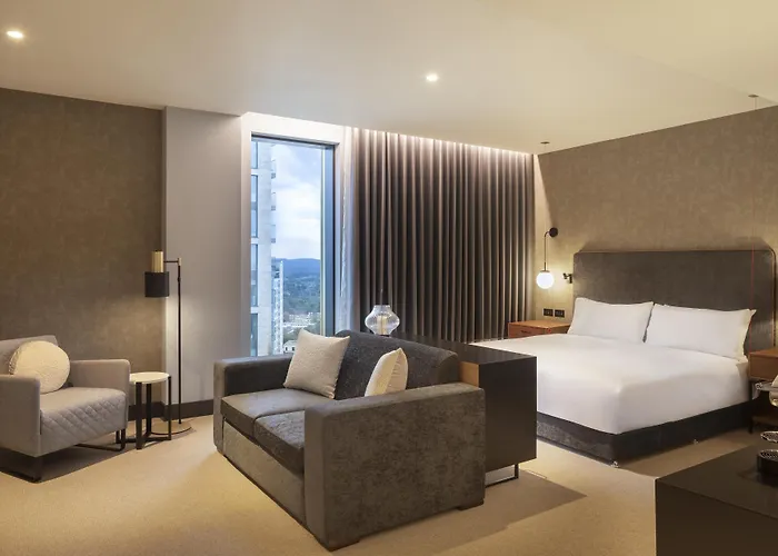 Hilton Woking