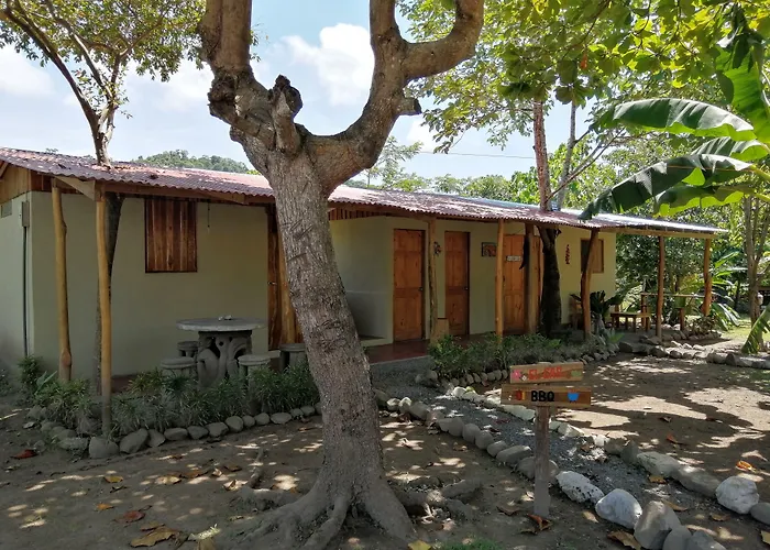 El Gecko Hotel&Tours