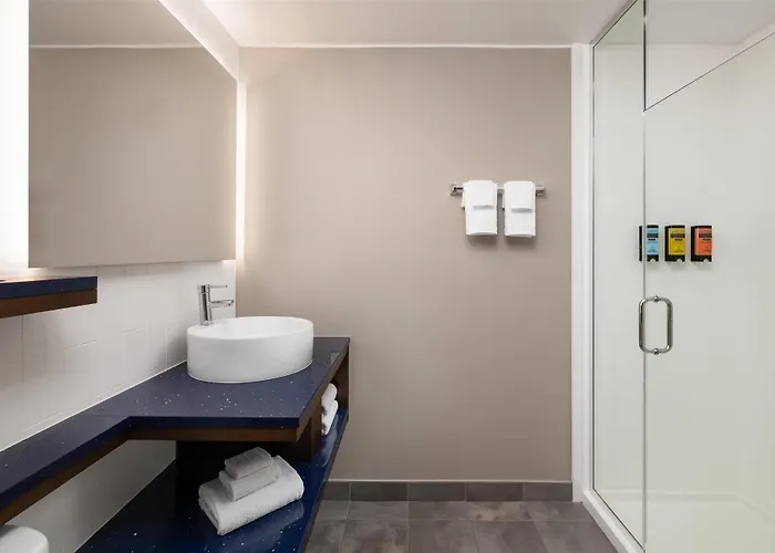 Glo Best Western Enid Ok Downtown - Convention Center Hotel
