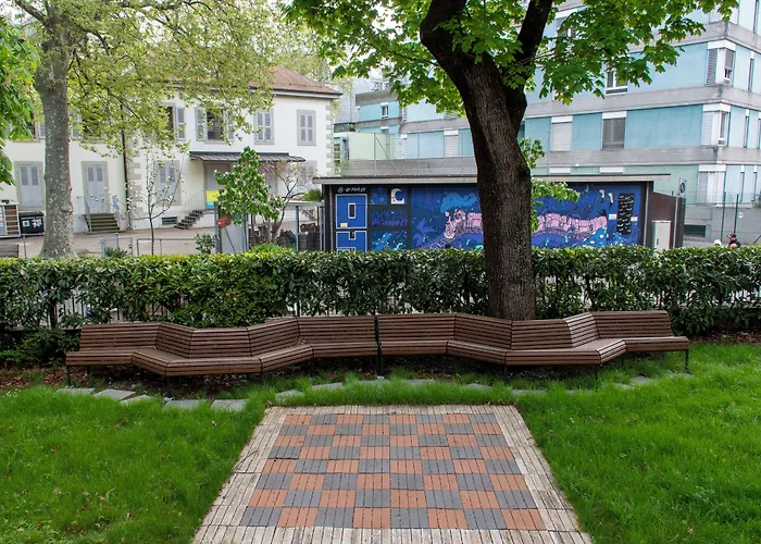 Geneva Hostel