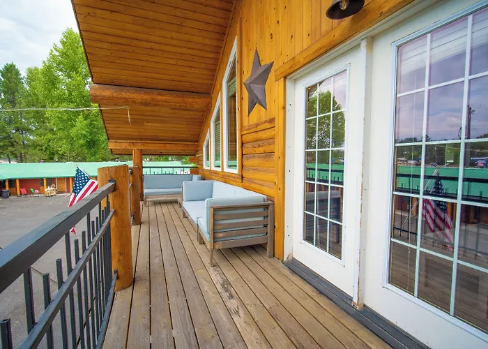Alpine Lodge Hotel