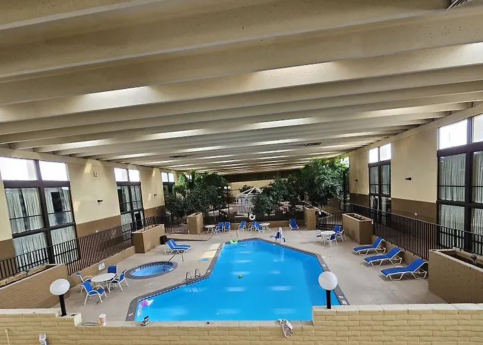 Clarion Inn & Suites Roswell