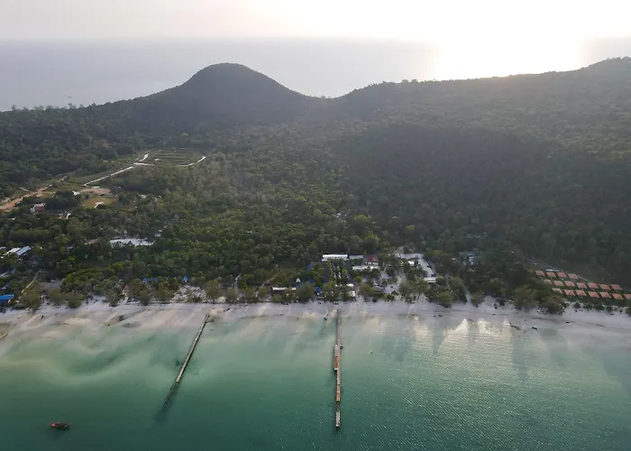 Eden Beach Resort
