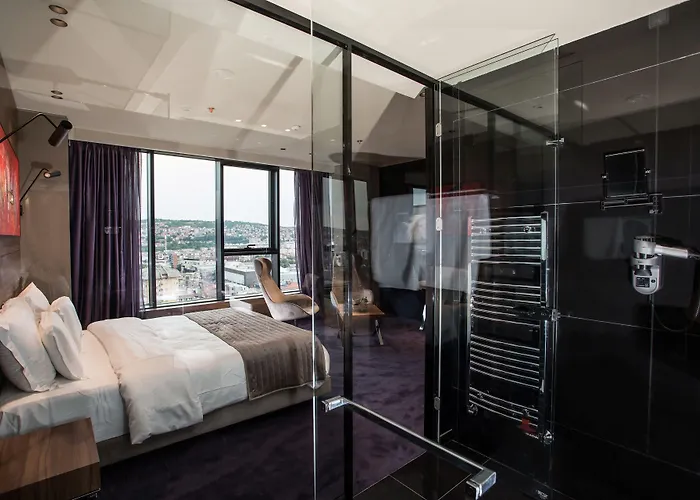 Ambasador Hotel