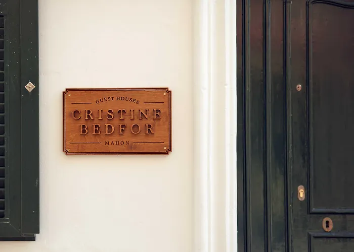Cristine Bedfor Mahon Boutique Hotel